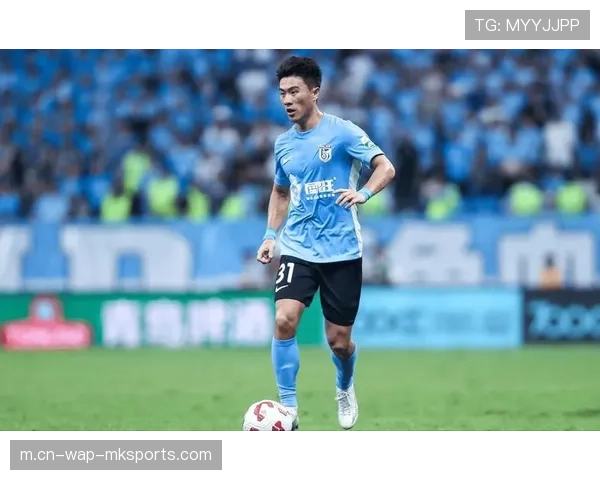 大连英博引进斯坦丘阿奇姆彭 中场实力大幅提升